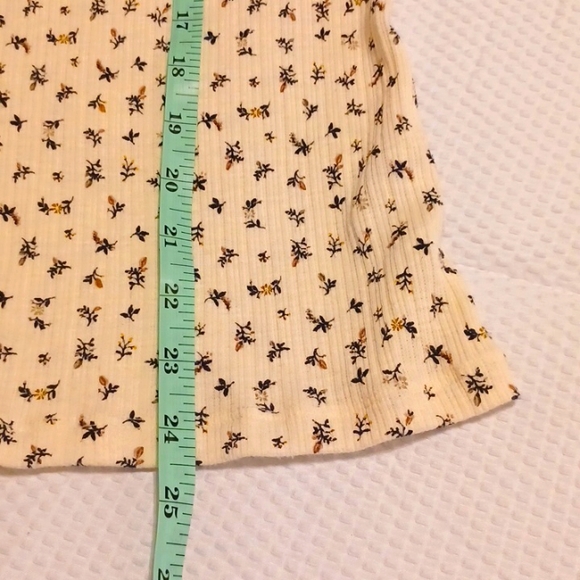 ☀️Old Navy Long Sleeved Top - Picture 6 of 8